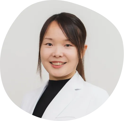 郡 詩織 医師